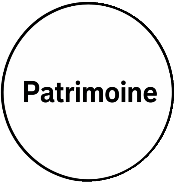 Circle badge with the word Patrimoine in bold black letters inside a thin black border.